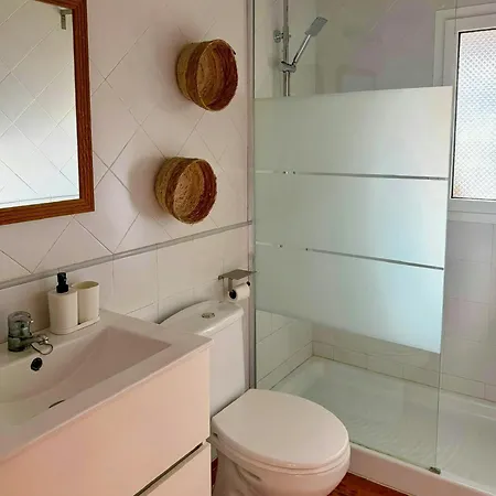 With Pool Near Beaches In Menorca Дом отдыха