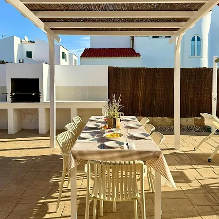 With Pool Near Beaches In Menorca Дом отдыха *