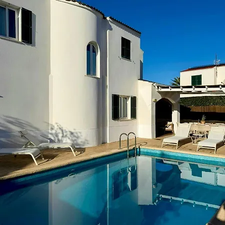 Дом отдыха With Pool Near Beaches In Menorca Менорка